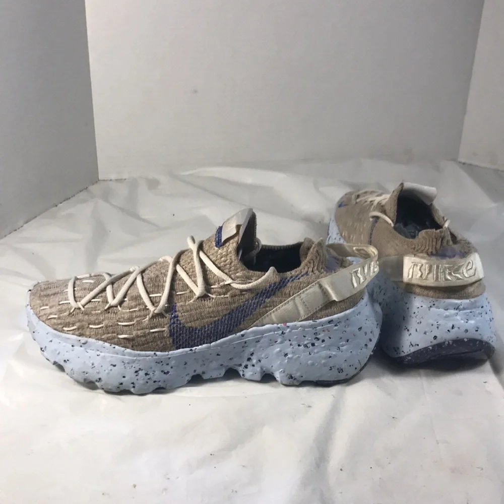 Nike Space Hippie 04 Mens Slip On and Lace Sneakers in Sand and Astronomy Blue